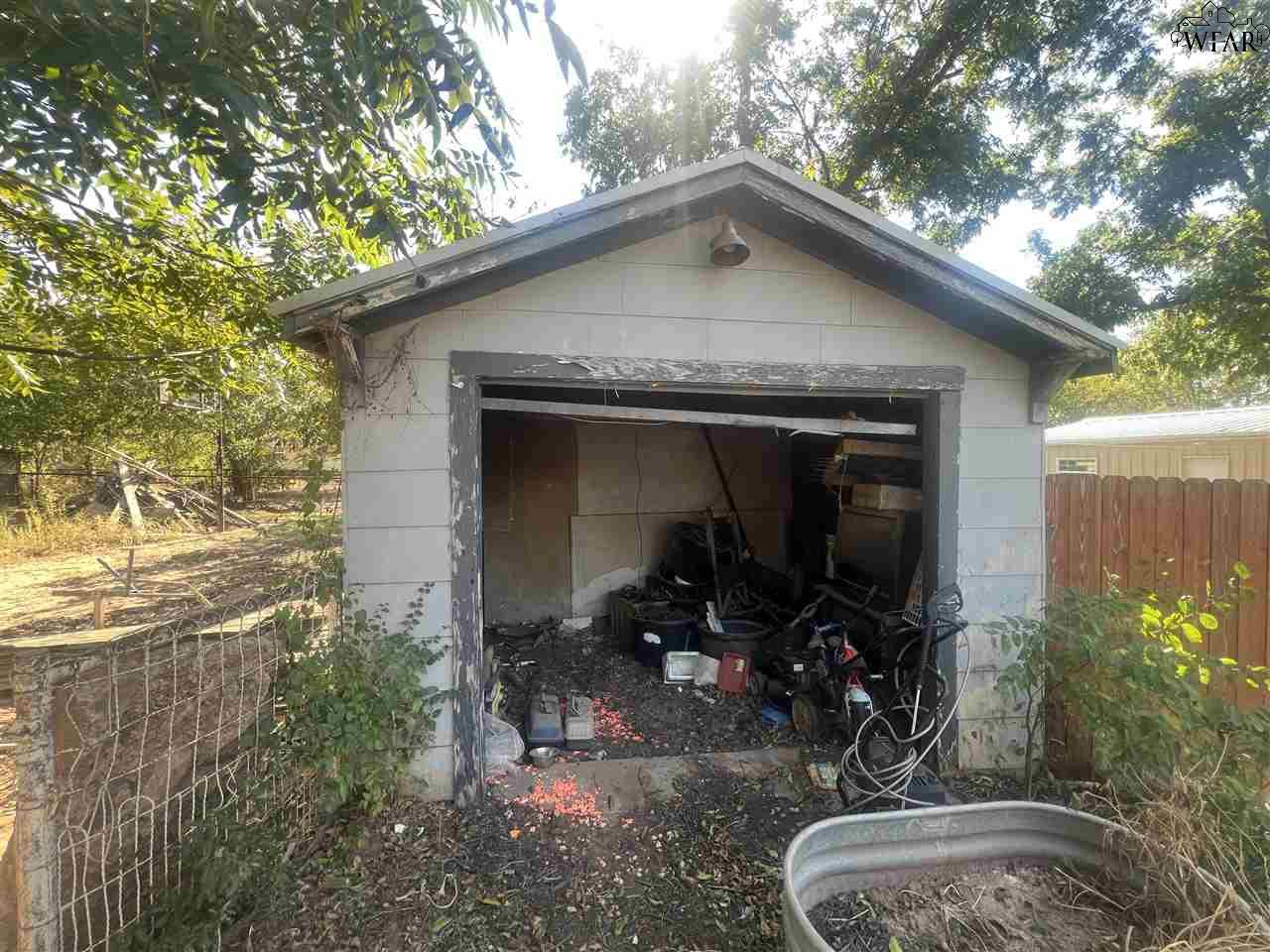 412 W Main Street, Archer City, Texas image 21