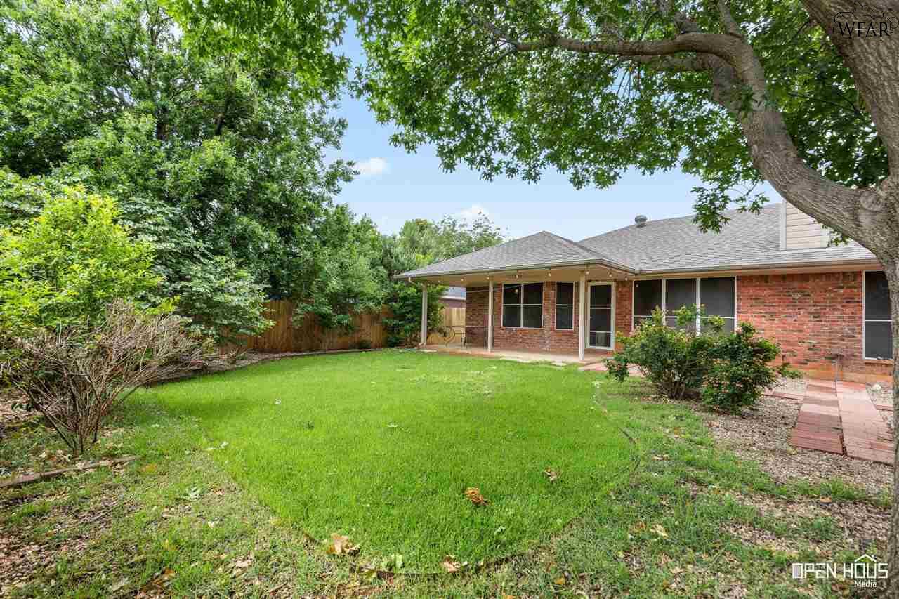 5509 Long Leaf Drive, Wichita Falls, Texas image 30