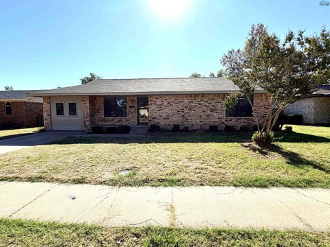 Homes For Rent - 4655 Bunny Run Drive<br/> Wichita Falls, TX 76310