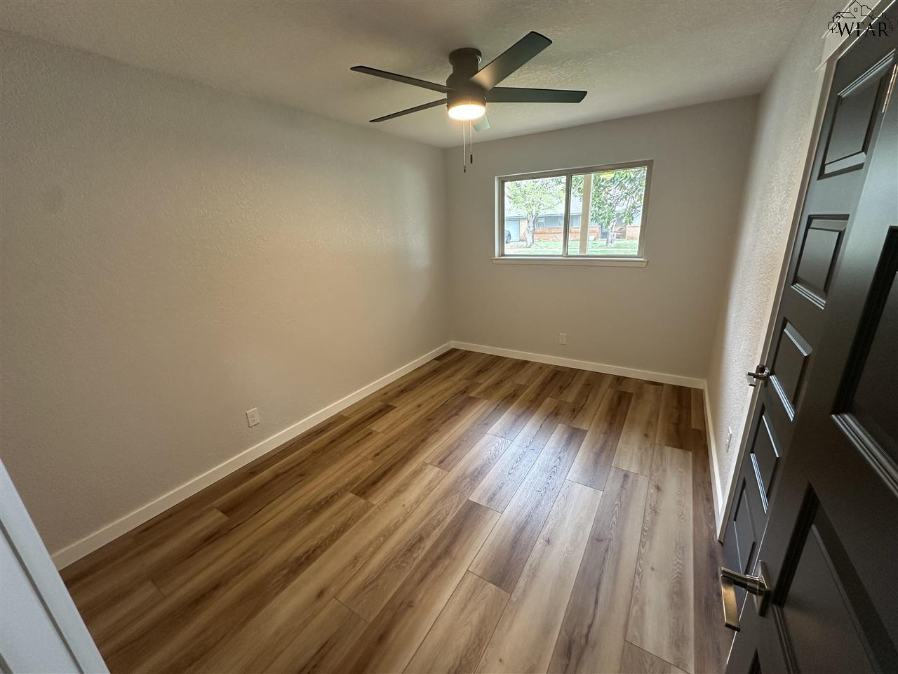111 Eagles Nest Court, Holliday, Texas image 8