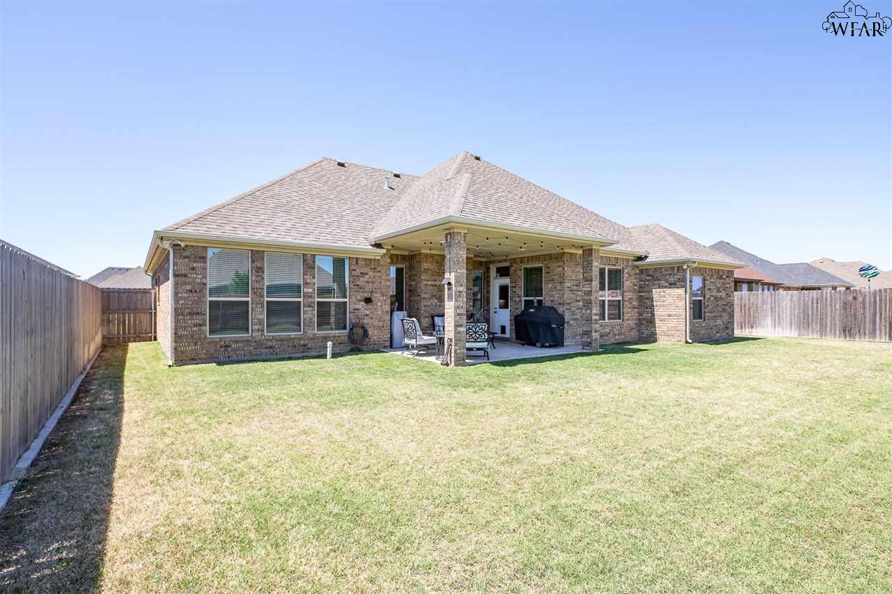 4811 Saddleback Lane, Wichita Falls, Texas image 28