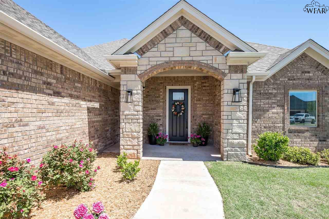 4811 Saddleback Lane, Wichita Falls, Texas image 3