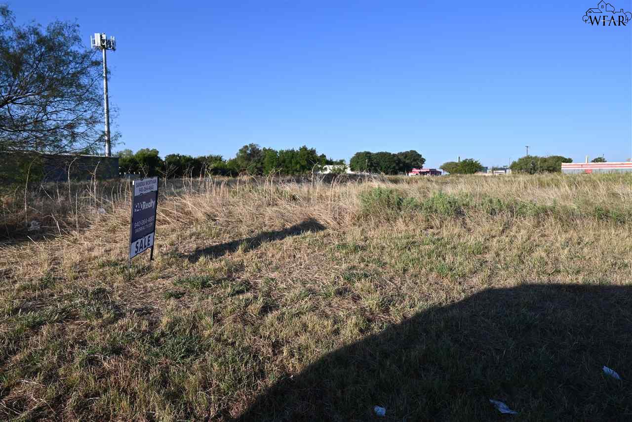 3500 Burkburnett Road, Wichita Falls, Texas image 3