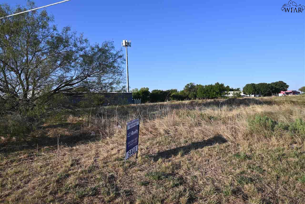 3500 Burkburnett Road, Wichita Falls, Texas image 4