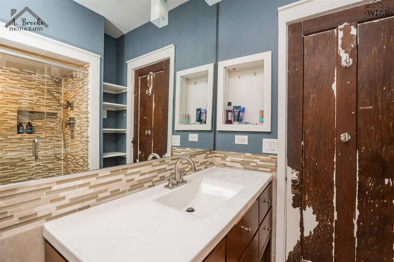 1305 Buchanan Street, Wichita Falls, Texas image 17