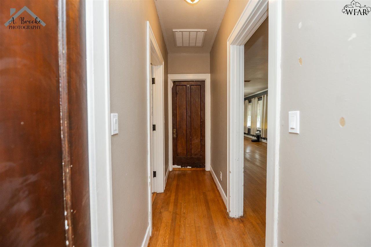1305 Buchanan Street, Wichita Falls, Texas image 20