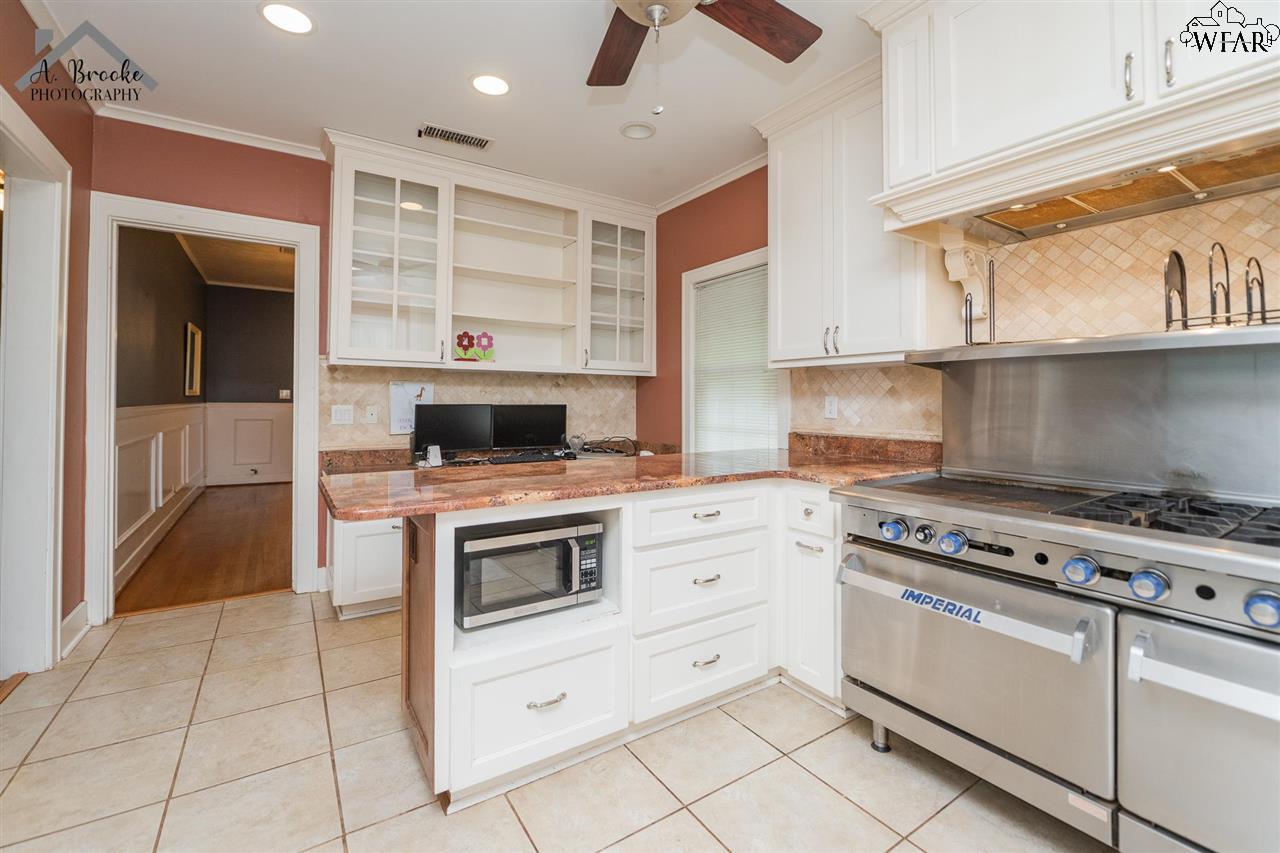 1305 Buchanan Street, Wichita Falls, Texas image 11