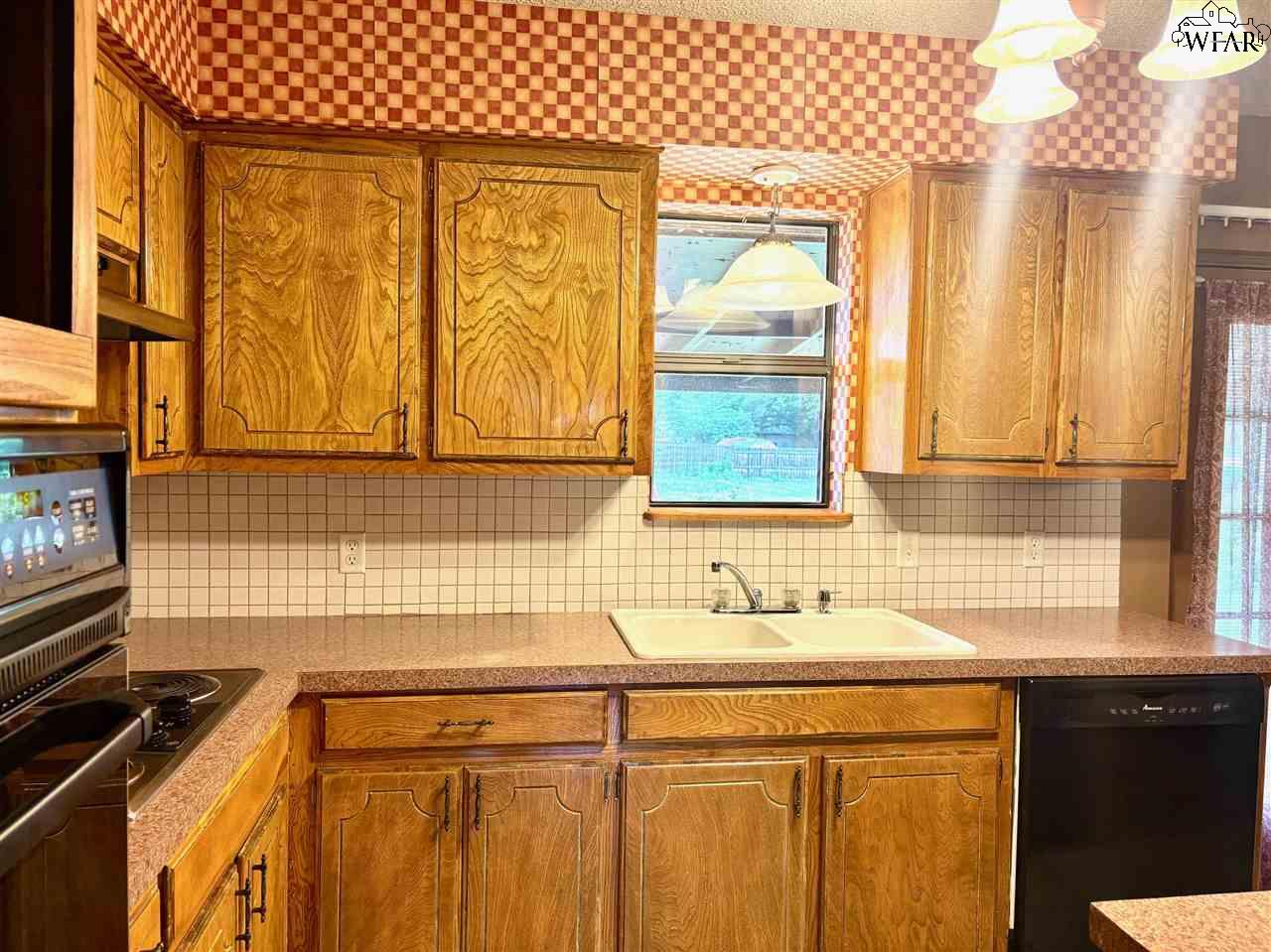 4737 Cape Cod Drive, Wichita Falls, Texas image 7