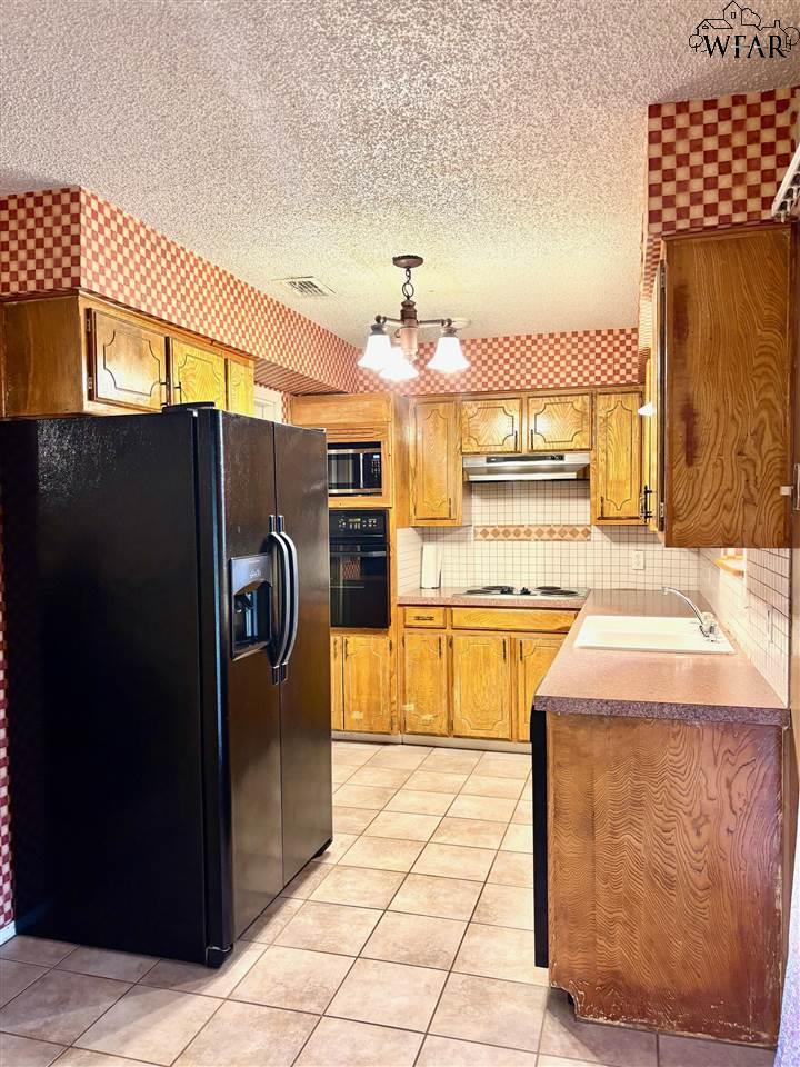 4737 Cape Cod Drive, Wichita Falls, Texas image 5