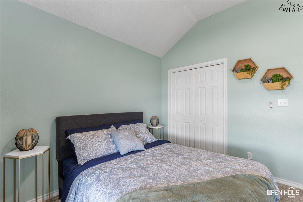 102 Chapman Circle, Burkburnett, Texas image 11