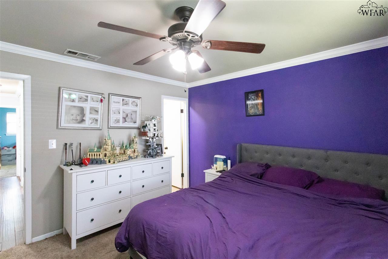 999 Cheryl Drive, Burkburnett, Texas image 21