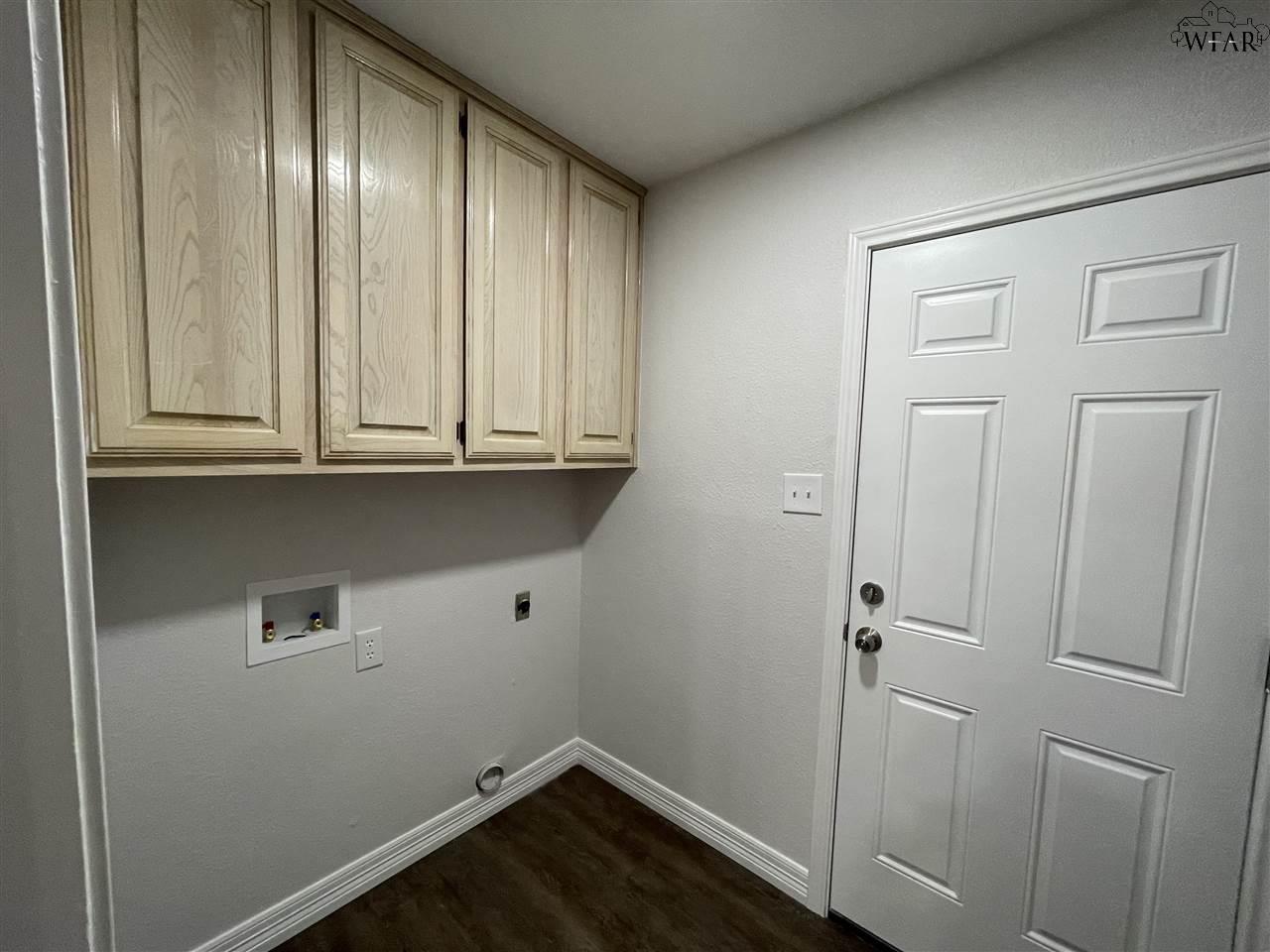 5203 Pebblestone Drive, Wichita Falls, New York image 23
