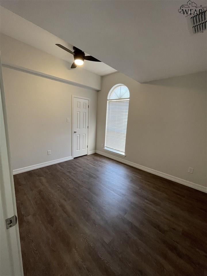 5203 Pebblestone Drive, Wichita Falls, New York image 7
