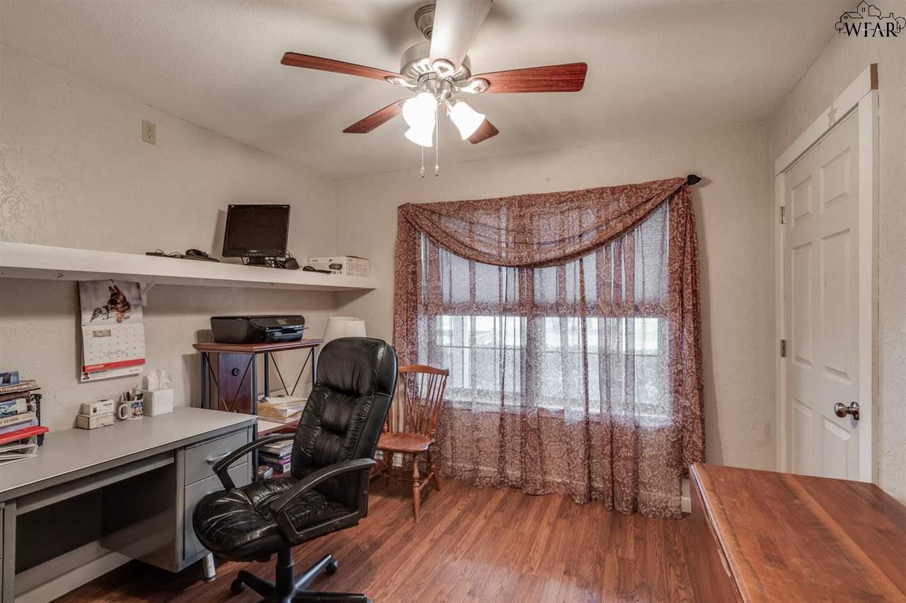 5762 Sisk Road, Wichita Falls, Texas image 19