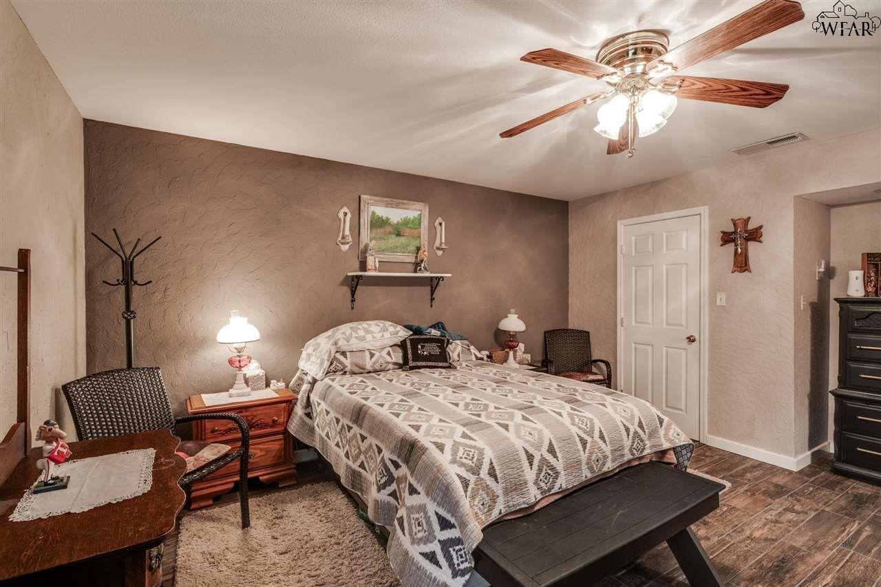 5762 Sisk Road, Wichita Falls, Texas image 12