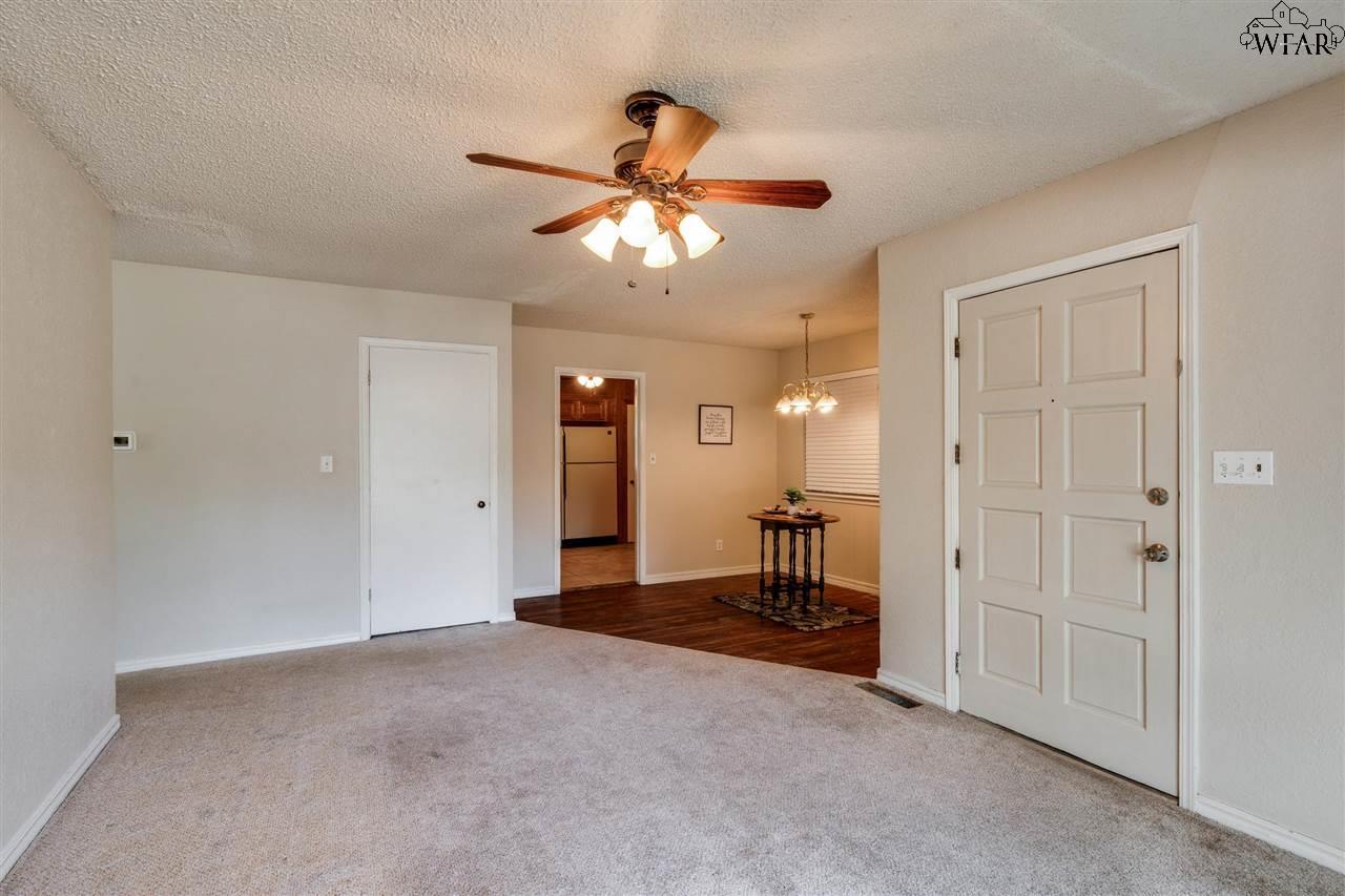 2821 Montgomery Place, Wichita Falls, Texas image 6