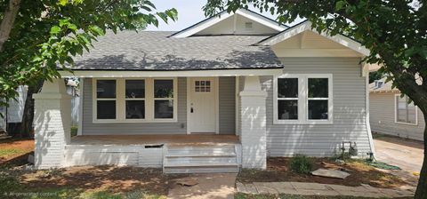 Homes For Sale - 1303 Monroe Street<br/> Wichita County, Wichita Falls, TX 76309