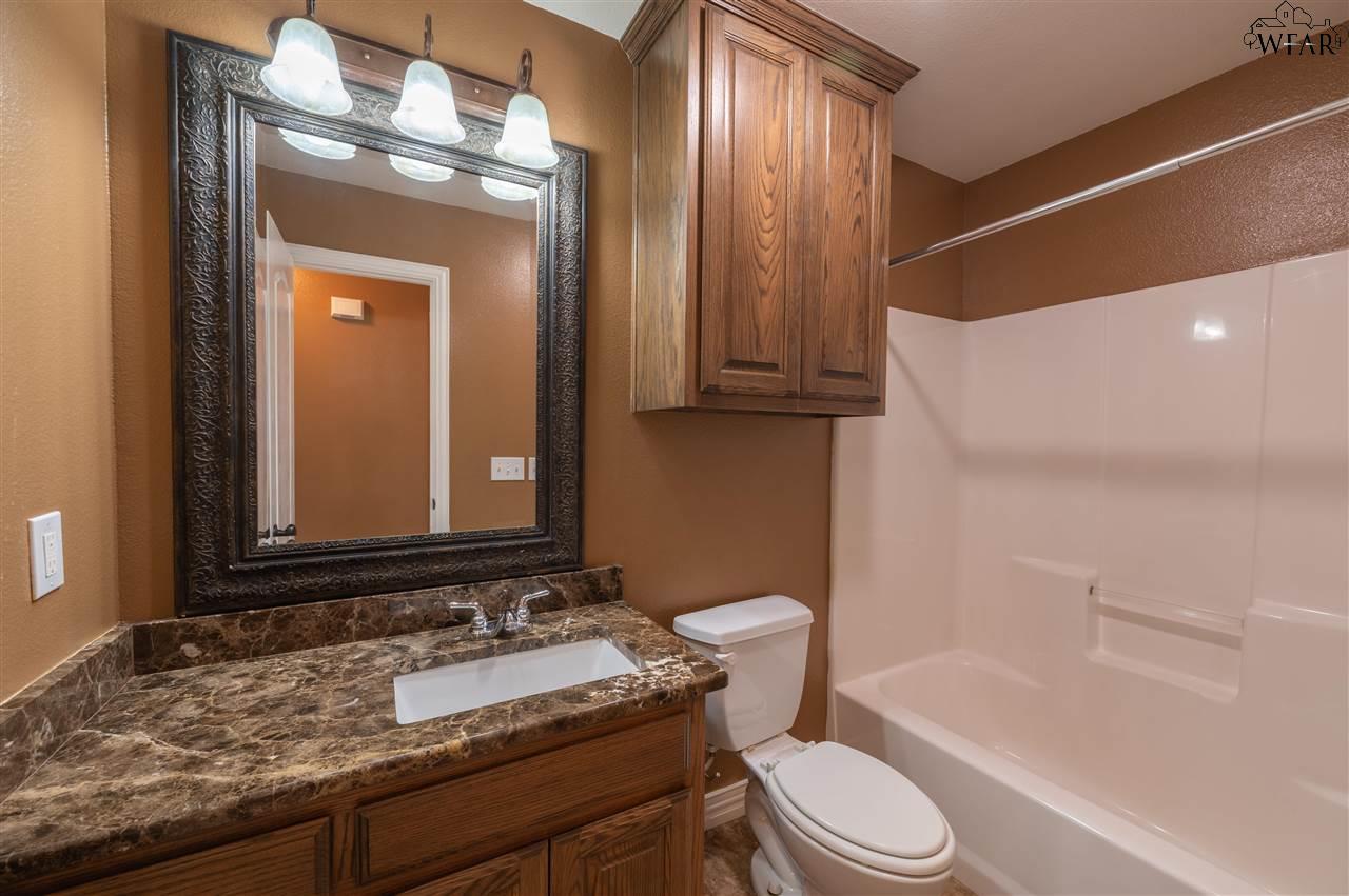 6027 Laci Lane, Wichita Falls, Texas image 24