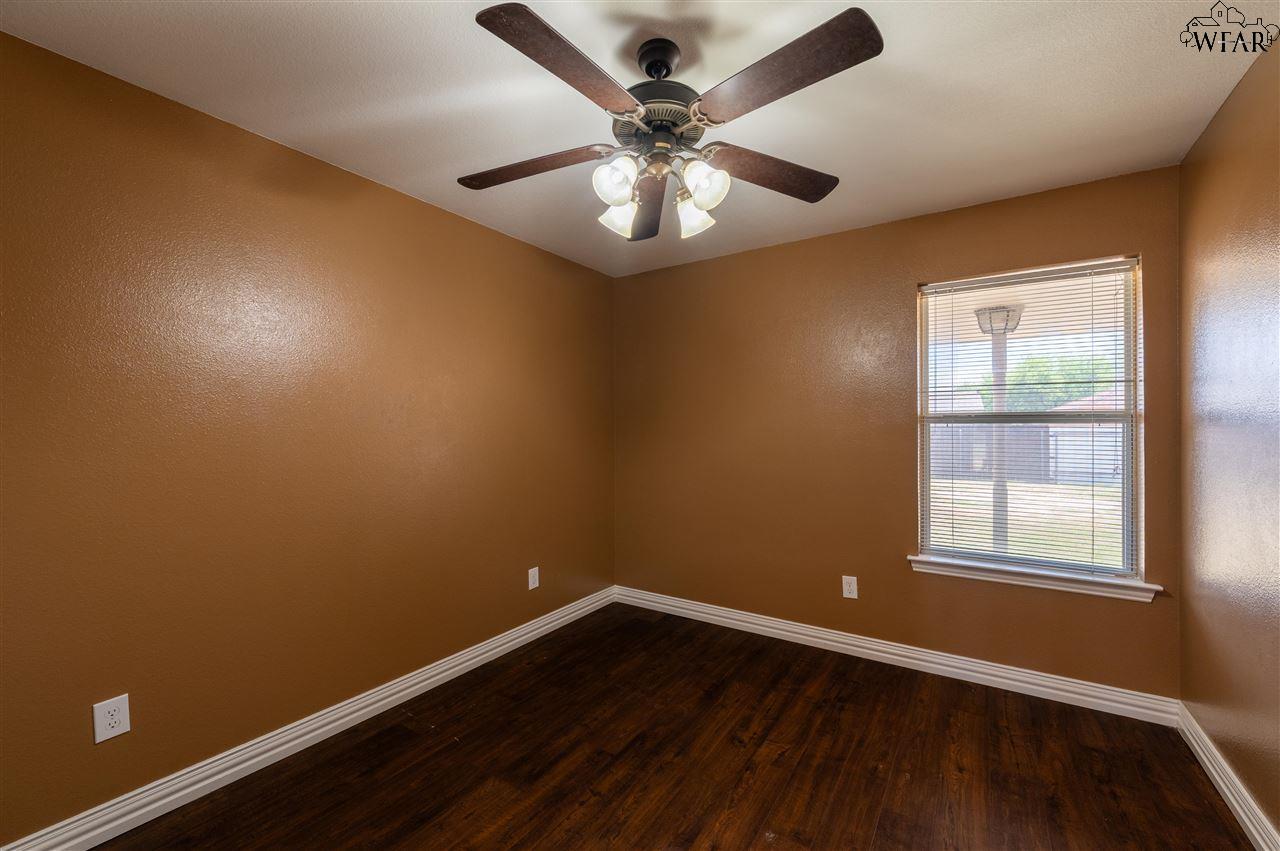 6027 Laci Lane, Wichita Falls, Texas image 25