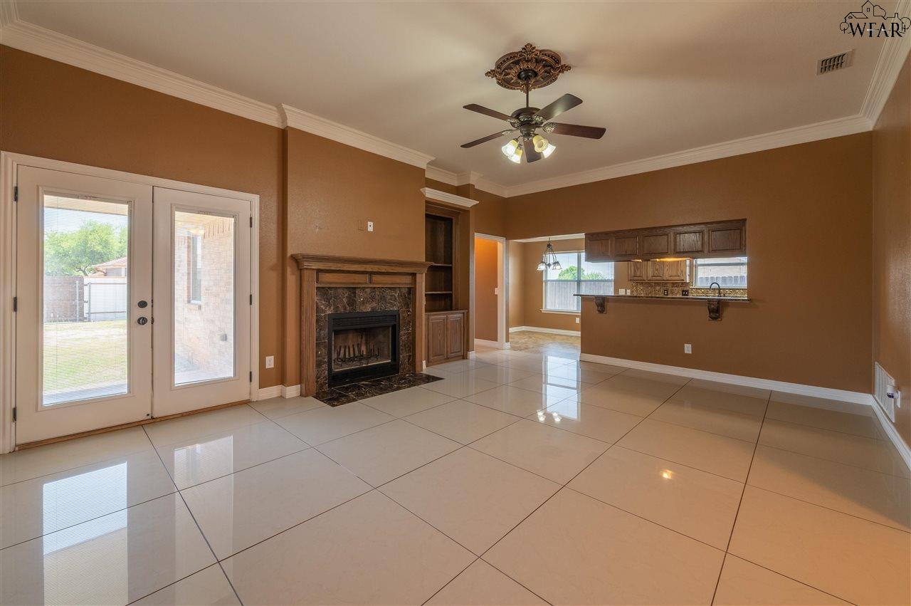 6027 Laci Lane, Wichita Falls, Texas image 4