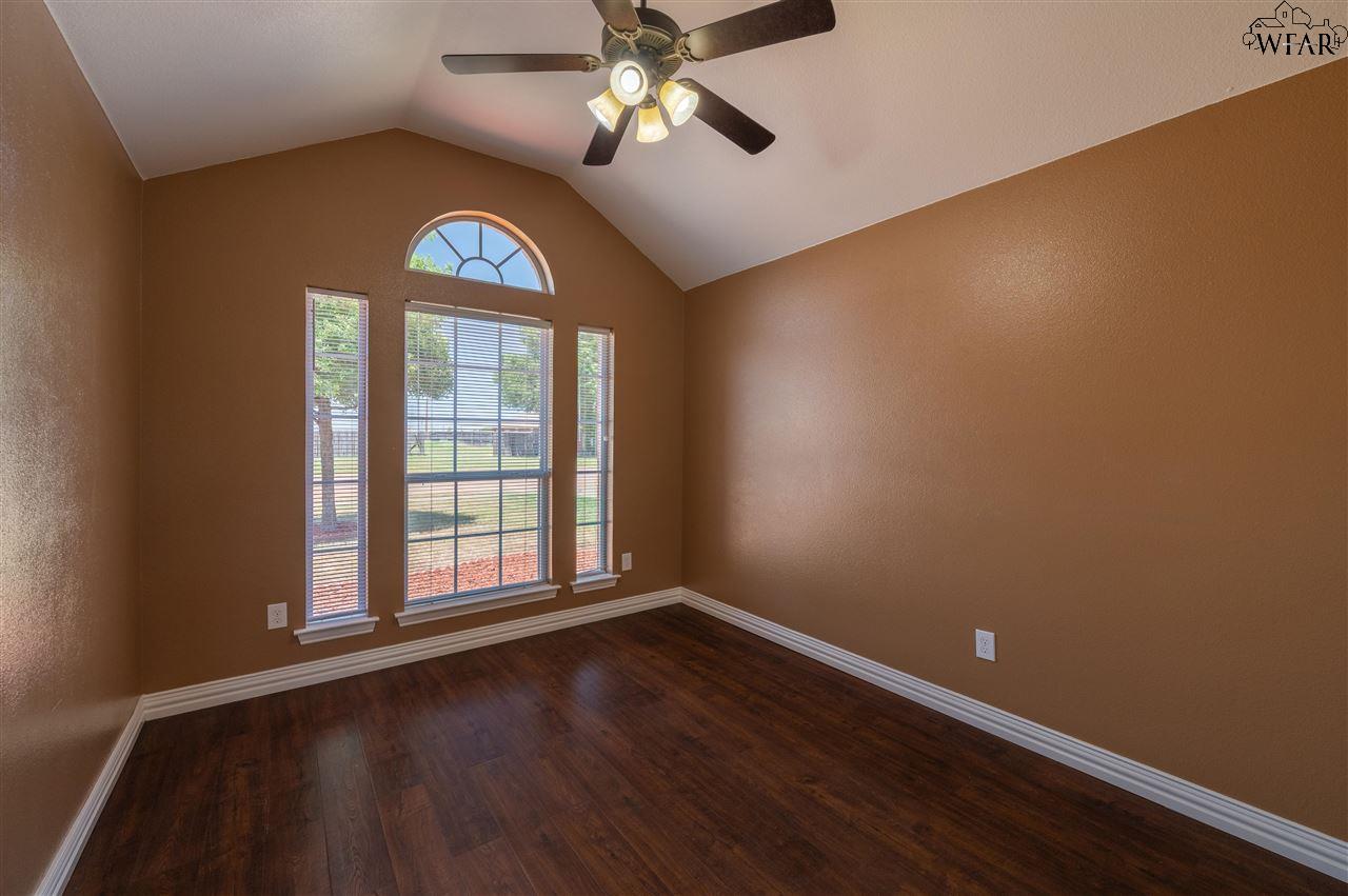 6027 Laci Lane, Wichita Falls, Texas image 22