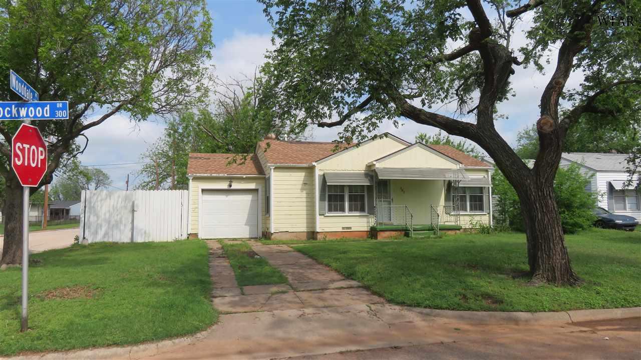301 Rockwood Drive, Wichita Falls, New York image 2