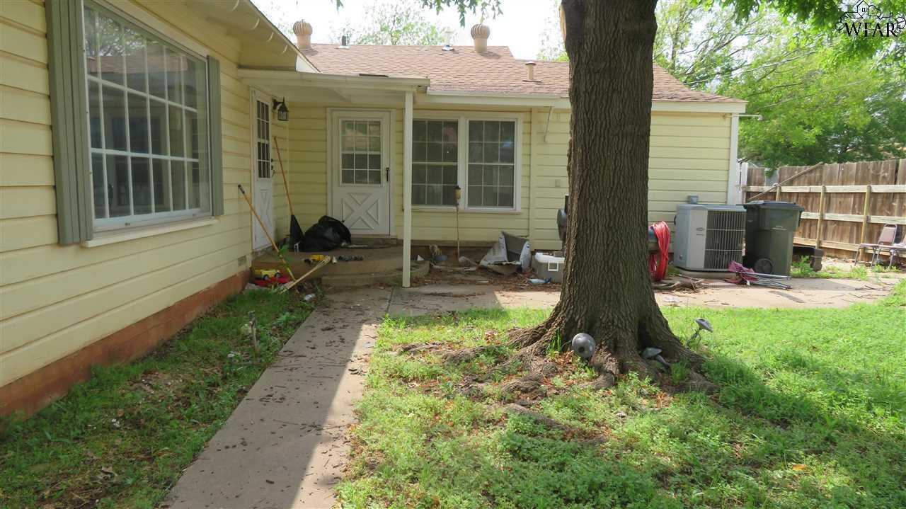 301 Rockwood Drive, Wichita Falls, New York image 22