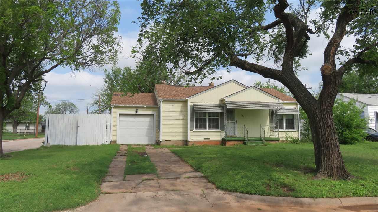 301 Rockwood Drive, Wichita Falls, New York image 25