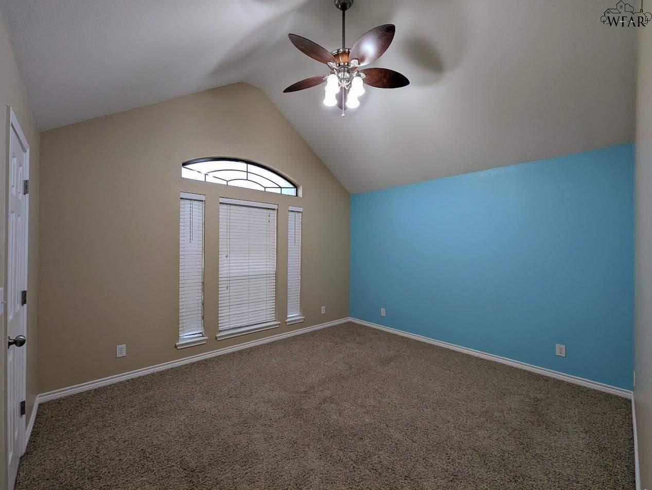 9 Harley Court, Iowa Park, Texas image 14