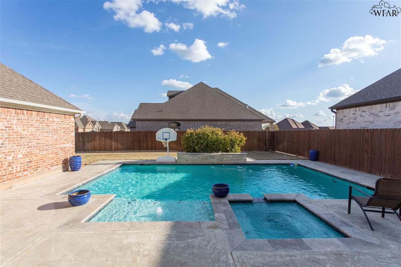 5699 Black Stone Drive, Wichita Falls, Texas image 30