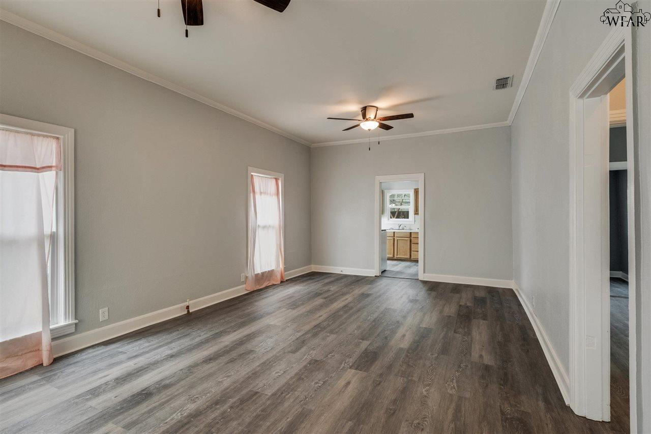 2904 Avenue L, Wichita Falls, Texas image 6