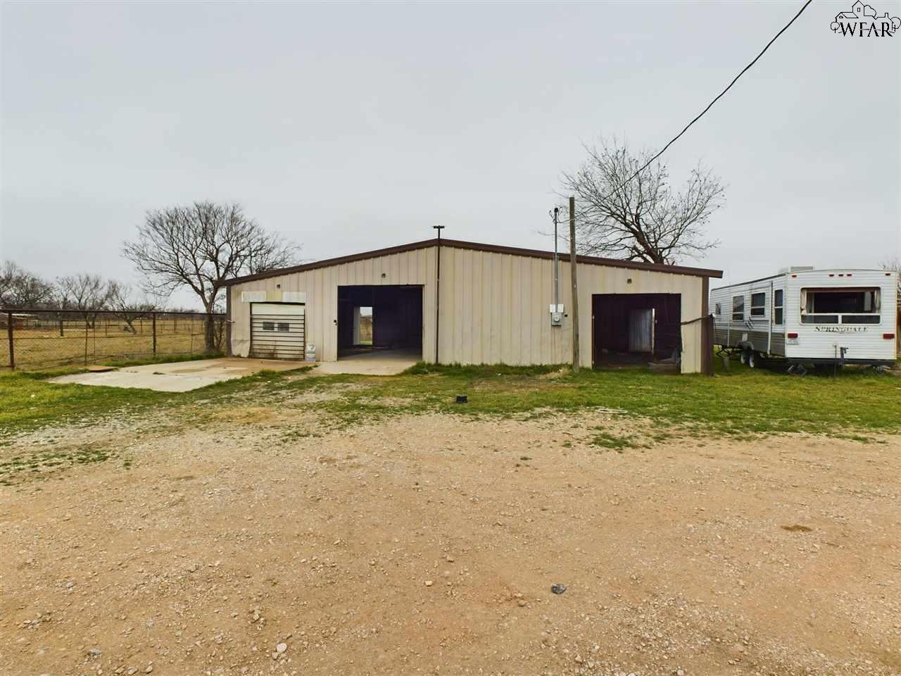 4594 Bus Hwy 287, Iowa Park, Texas image 23