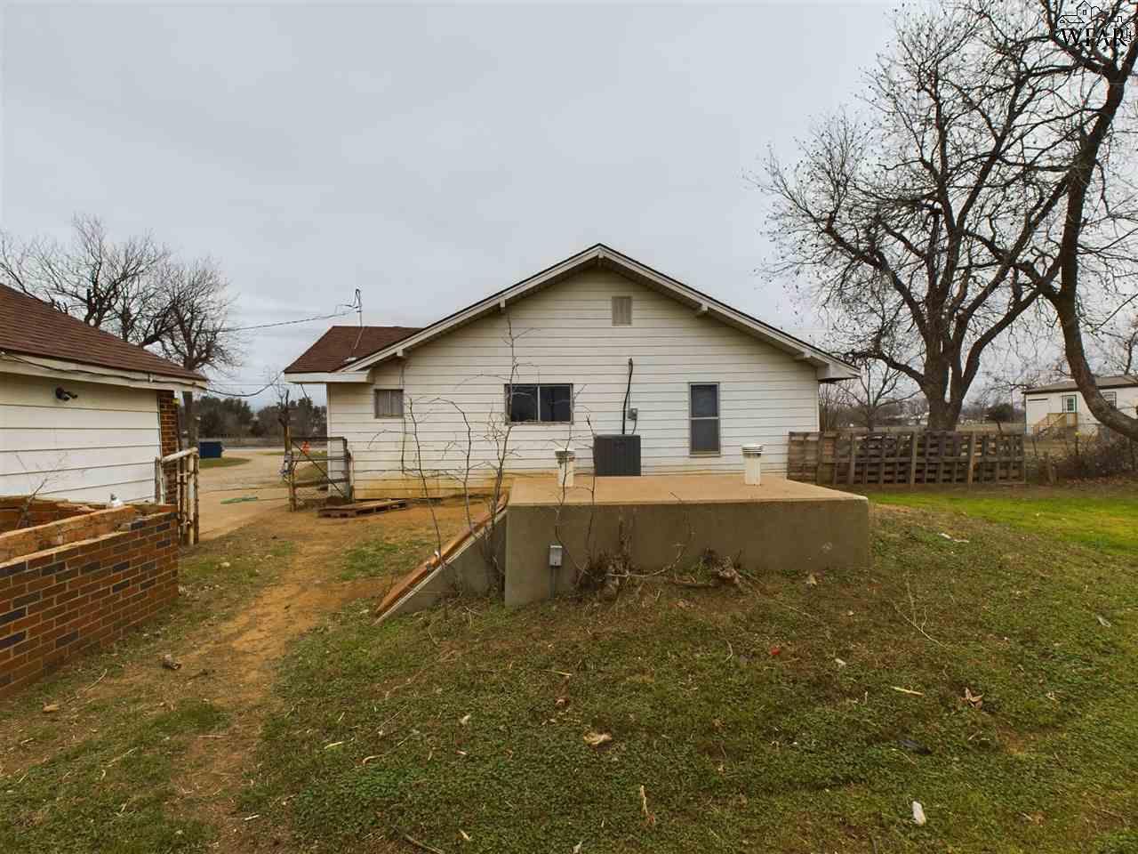 4594 Bus Hwy 287, Iowa Park, Texas image 27