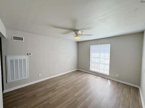 Homes For Rent - 1509 Trigg Lane #305<br/> Wichita County, Wichita Falls, TX 76306