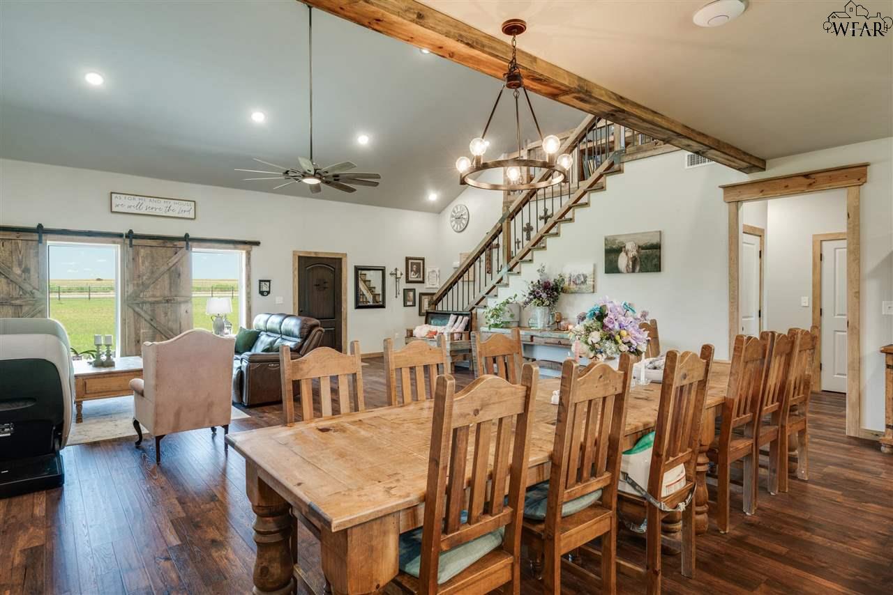 2411 Rifle Range Road, Iowa Park, Texas image 10