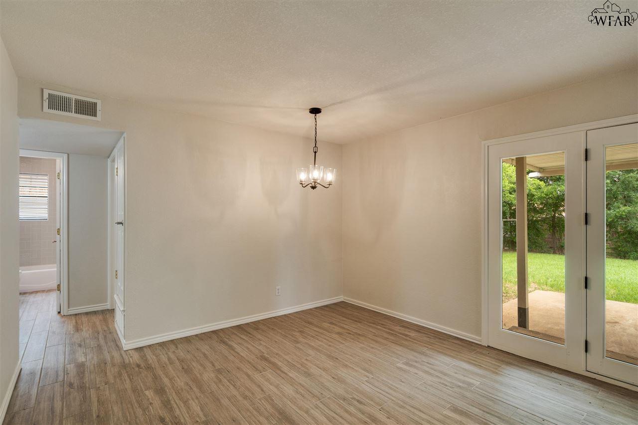 5214 St Helena Drive, Wichita Falls, Texas image 8