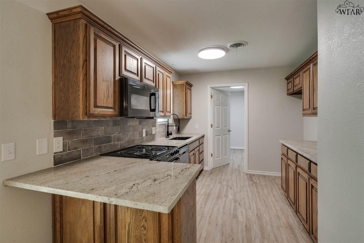 5214 St Helena Drive, Wichita Falls, Texas image 10