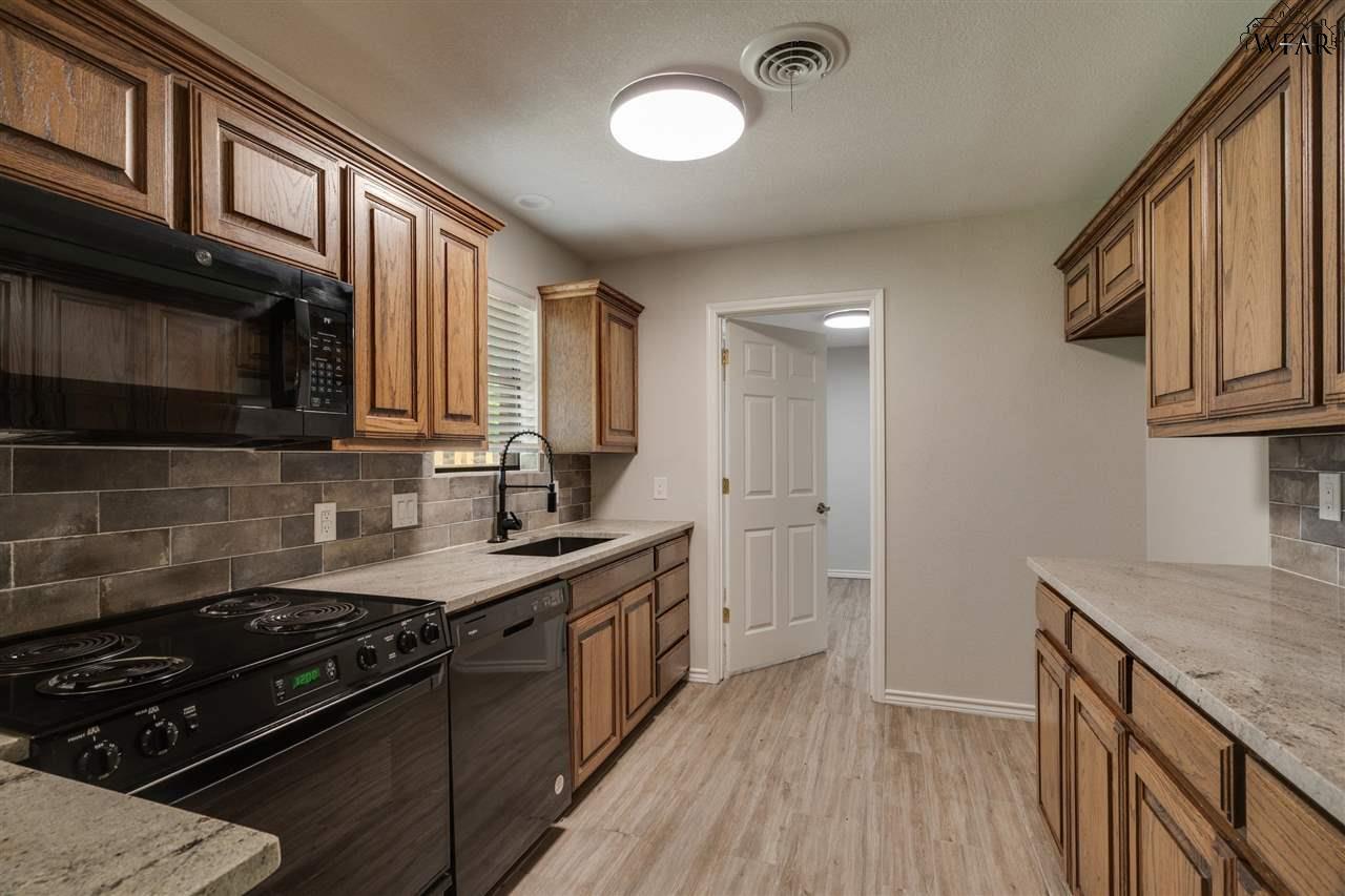 5214 St Helena Drive, Wichita Falls, Texas image 11