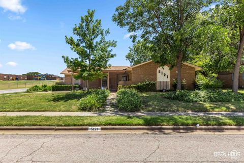 Homes For Sale - 5121 Tower Drive<br/> Wichita Falls, TX 76310