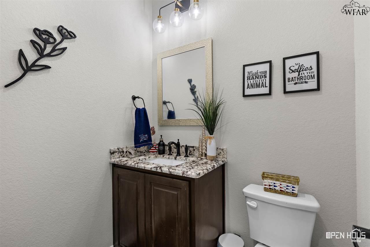 5690 Black Stone Drive, Wichita Falls, Texas image 24