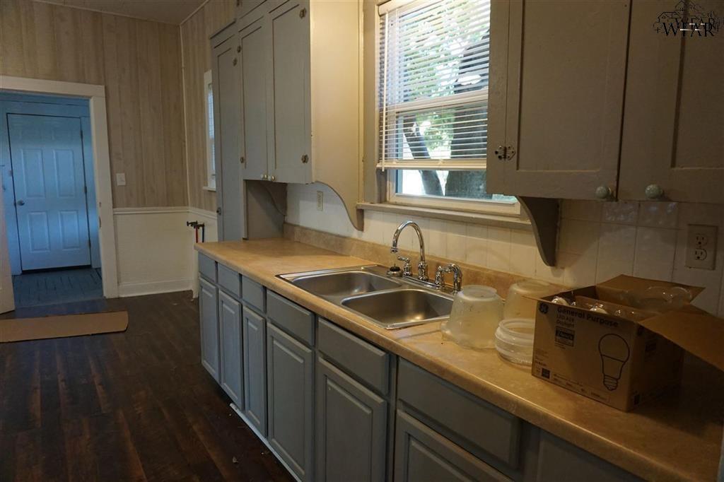 1114 Monroe Street, Wichita Falls, Texas image 5