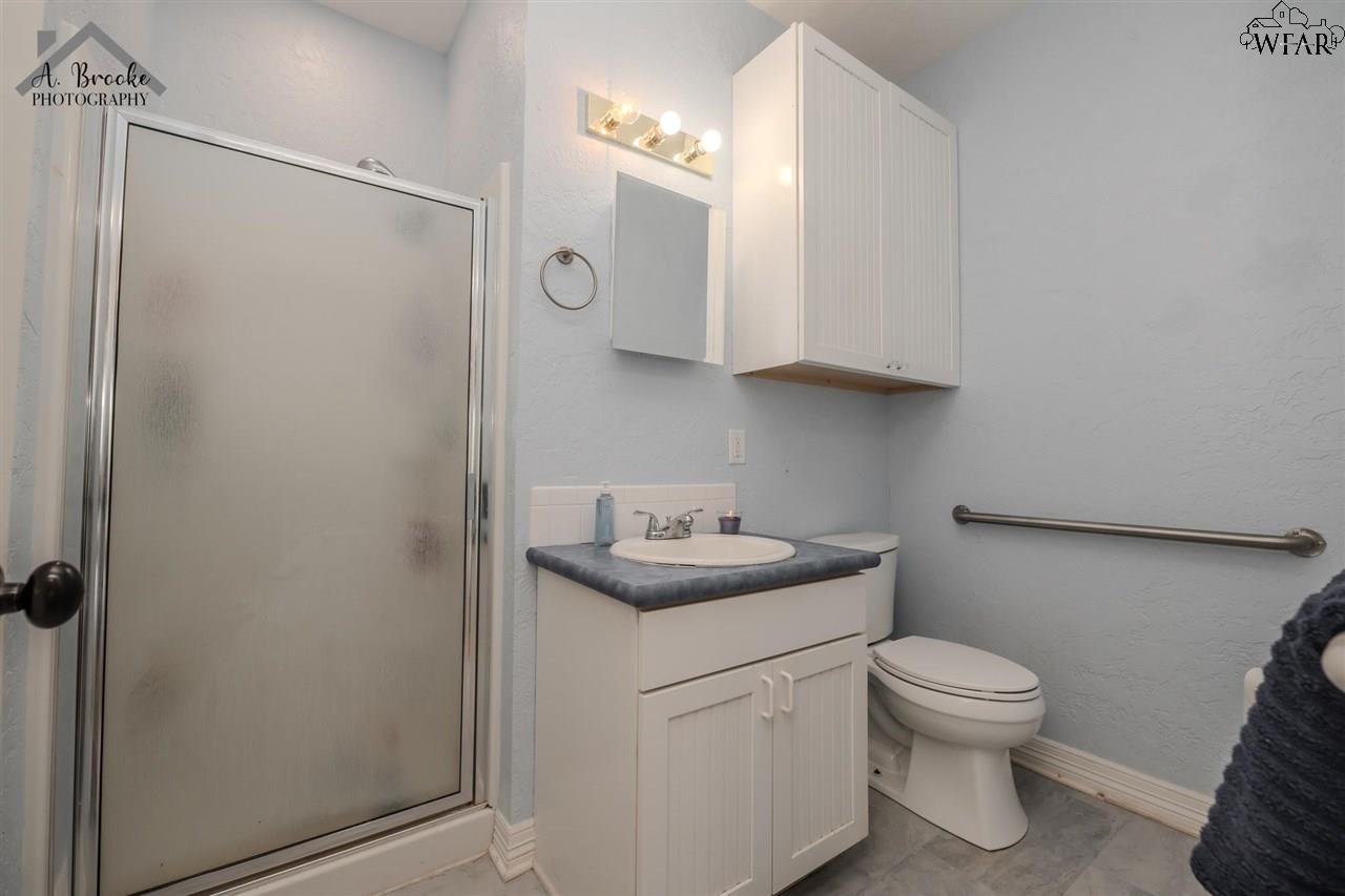 1130 Schmoker Road, Burkburnett, Texas image 25