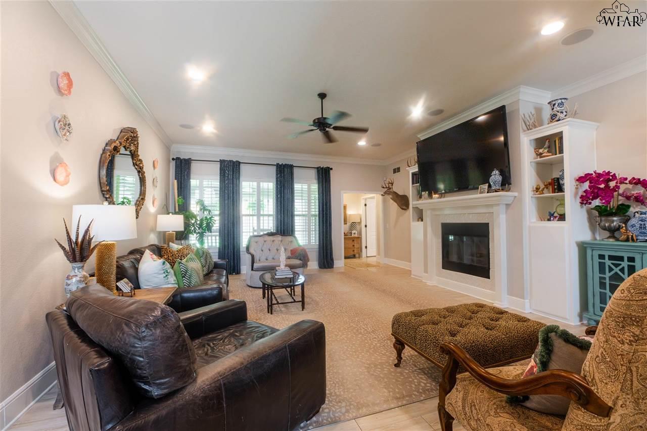 1704 Shoal Creek Drive, Wichita Falls, Texas image 6