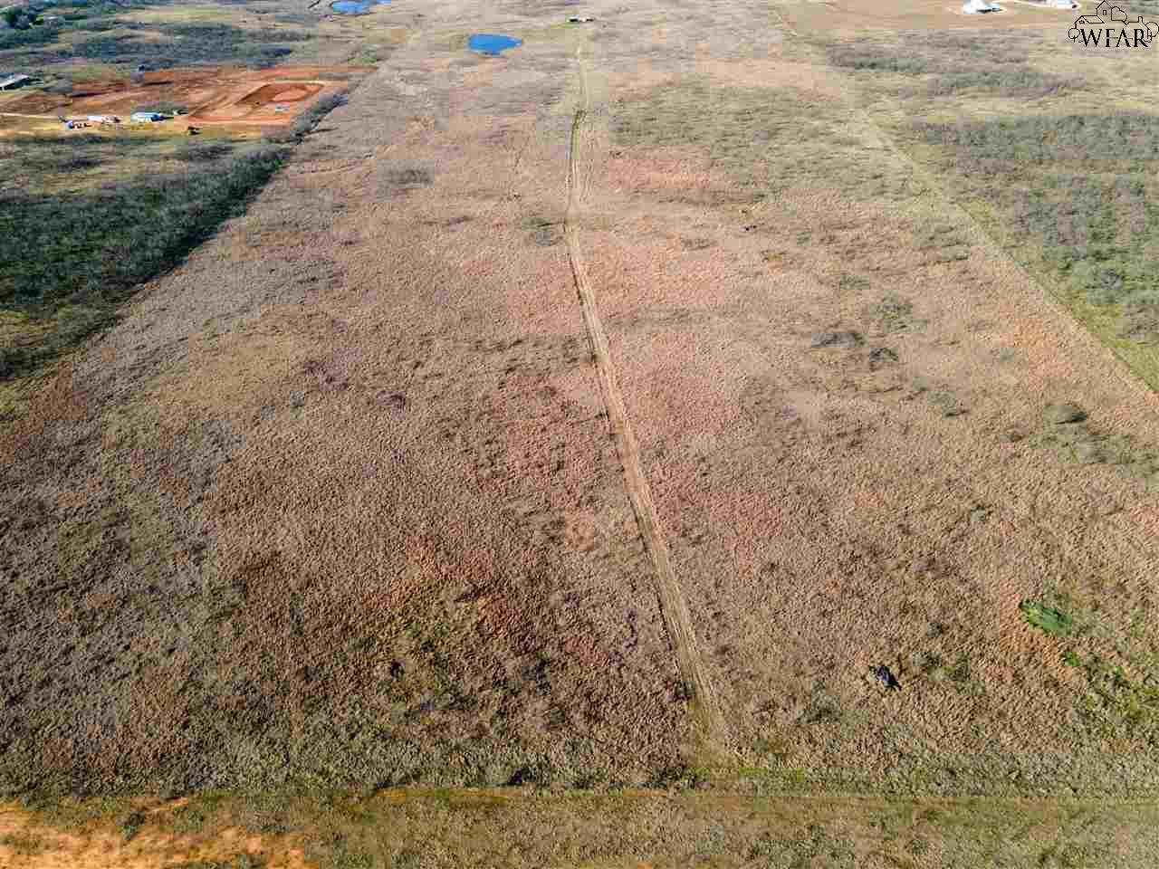 Tract 6 Hwy 82, Henrietta, Texas image 4