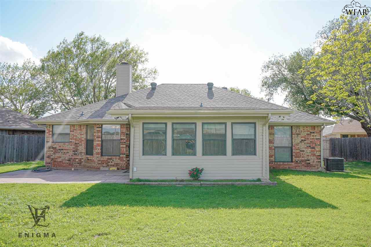 5502 Briargrove Drive, Wichita Falls, Texas image 16