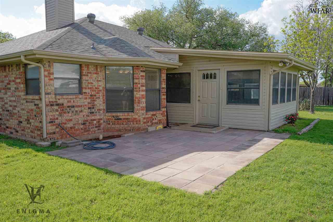 5502 Briargrove Drive, Wichita Falls, Texas image 17