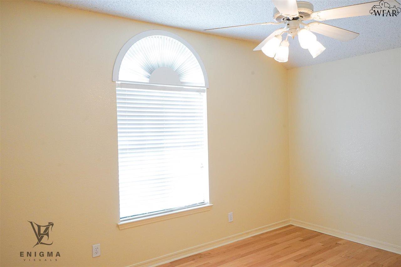 5502 Briargrove Drive, Wichita Falls, Texas image 12