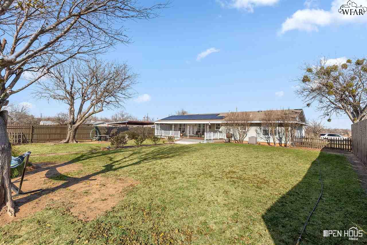 202 E South Street, Archer City, Texas image 27