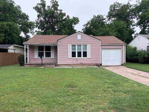 Homes For Rent - 2405 Inglewood Drive<br/> Wichita Falls, TX 76309