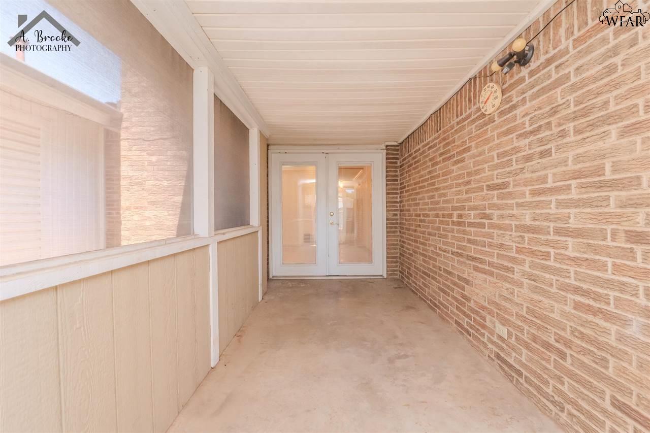 802 Aztec Drive, Burkburnett, Texas image 27